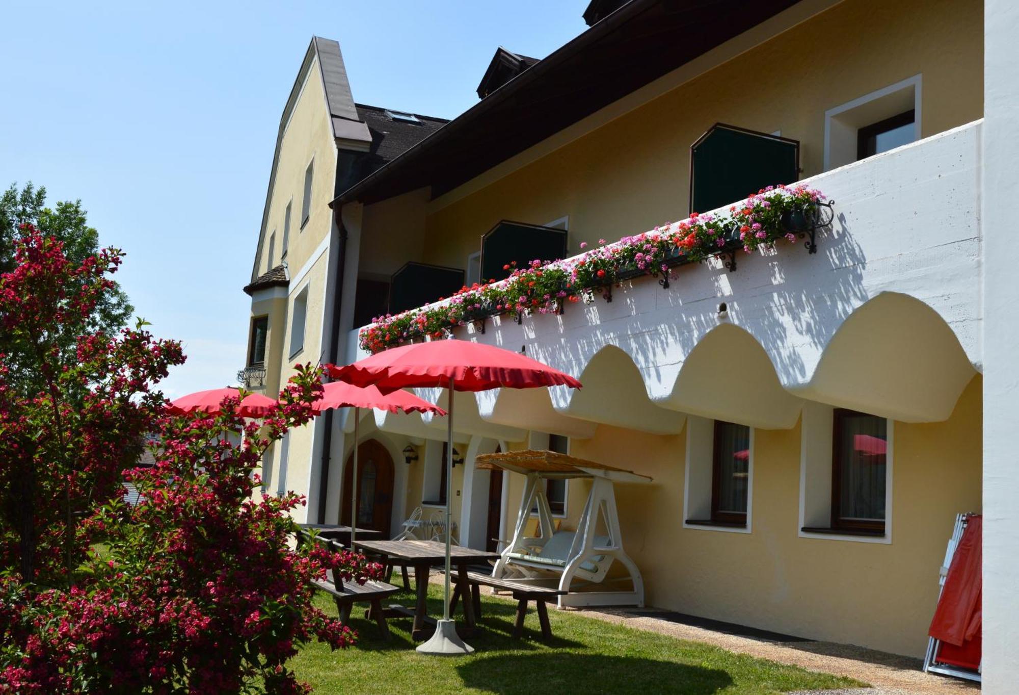 Residence Granvara Urtijëi Buitenkant foto